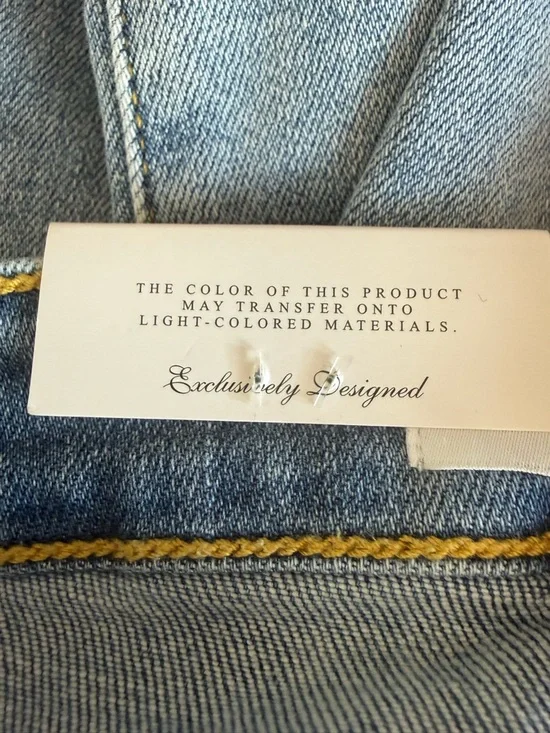 Judy Blue Light Wash Straight Fit Leg High Rise Distressed Denim Classic Fit - Picture 16 of 16